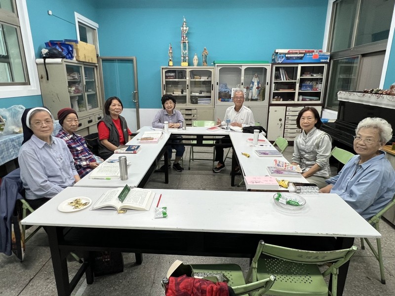 高雄分會在四維讀書會「聖女大德蘭的全德之路」(全年)